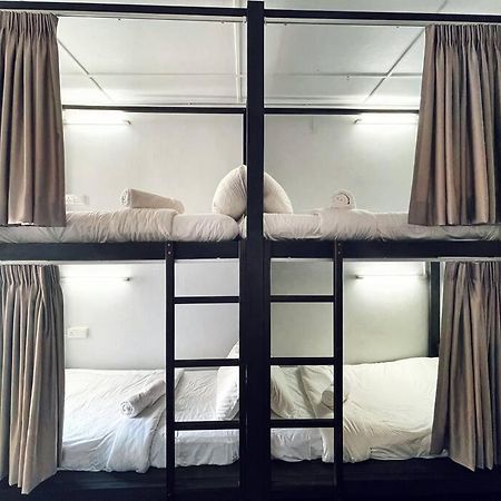Bunk Puteh Homestay Kuala Terengganu Exteriör bild